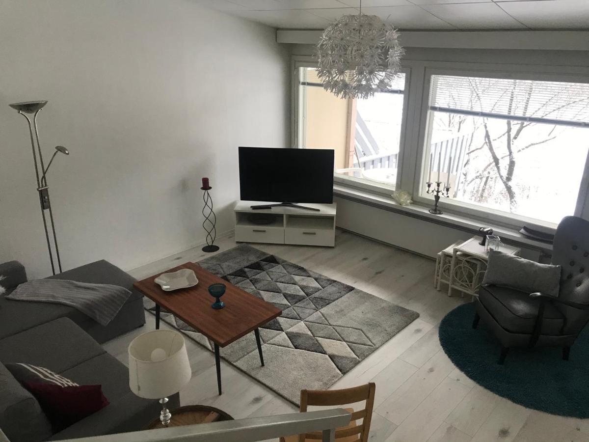 Tyylikaes Rivitaloasunto Lohjalla Bagian luar foto
