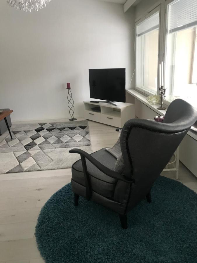 Tyylikaes Rivitaloasunto Lohjalla Bagian luar foto